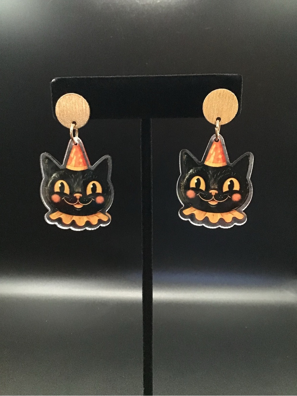 Retro Cat Earrings